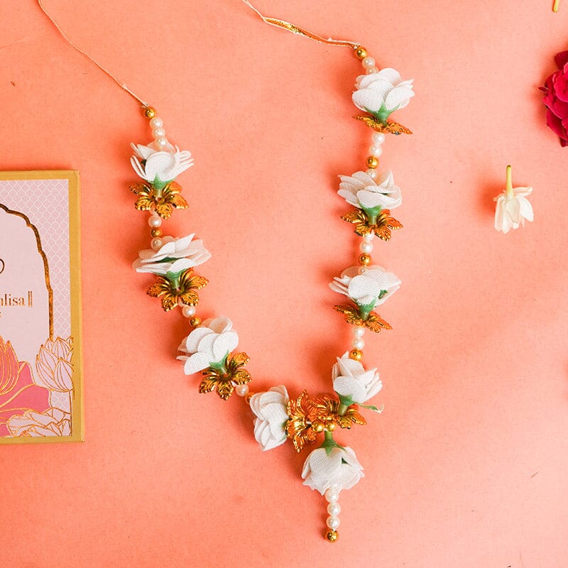 Adjustable Traditional Floral White And Golden Mala