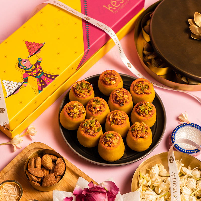Paan Badam Ladoo 12PC Sweet Box